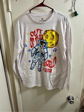 Hyper Space Men's "Out of This World" NASA Astronaut Long Sleeve Tee L